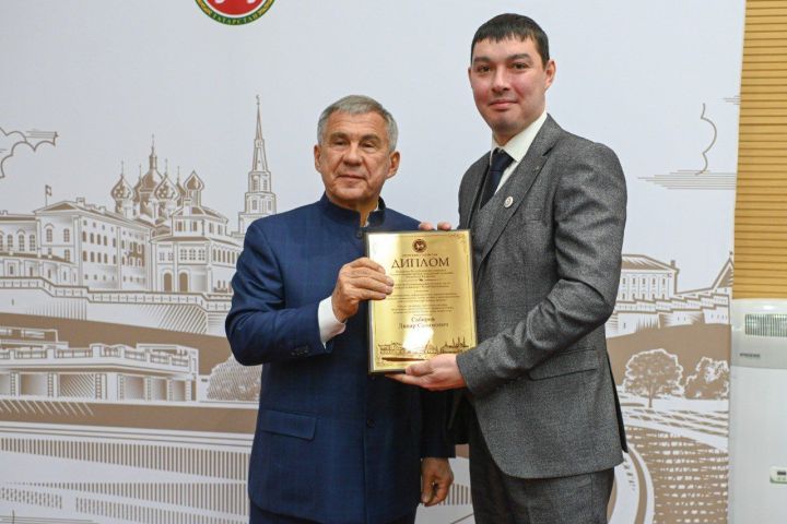 Линар Сабиров удостоен звания «Лучший государственный гражданский служащий Республики Татарстан» в 2023 году