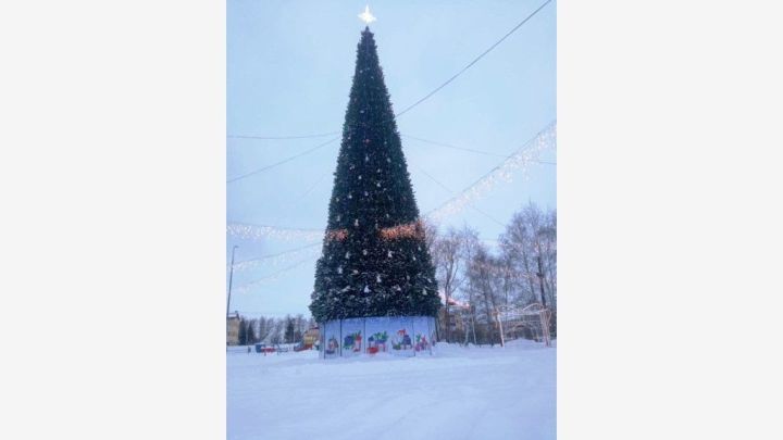 В Лаишеве состоится открытие центральной елки