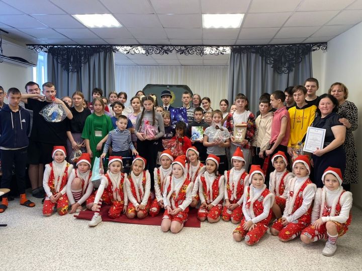 «Полярный экспресс» в гостях у детей из Лаишевского реабилитационного центра