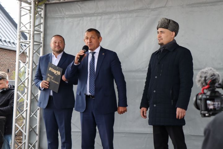 Большекабанское поселение продолжает праздновать Ураза-байрам