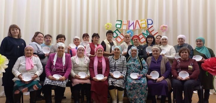 Лаеш районында Әниләр көнен билгеләп үтү дәвам итә