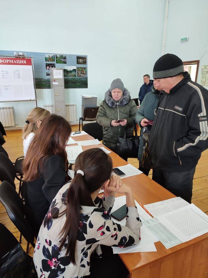 В Пелево наблюдается высокая активность избирателей
