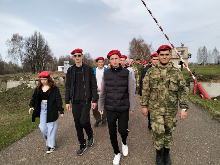 Десятиклассники Лаишевского района приняли участие в стрельбах