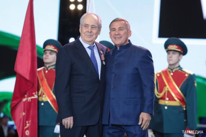 Минтимер Шаймиев празднует сегодня свой день рождения