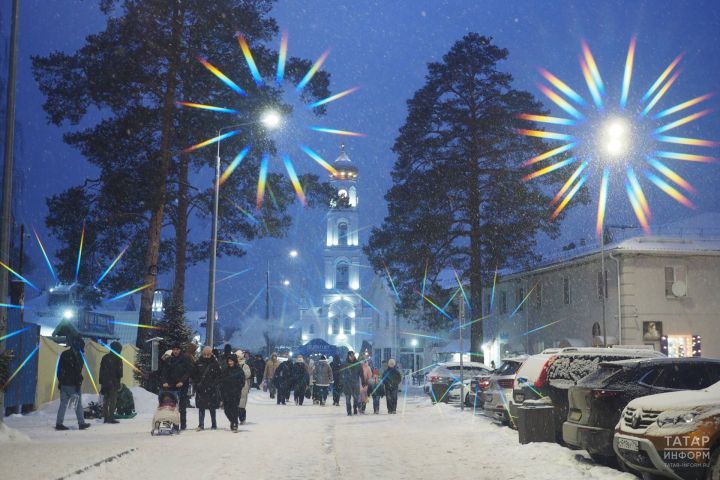 Как красиво на Рождество в Раифском монастыре!