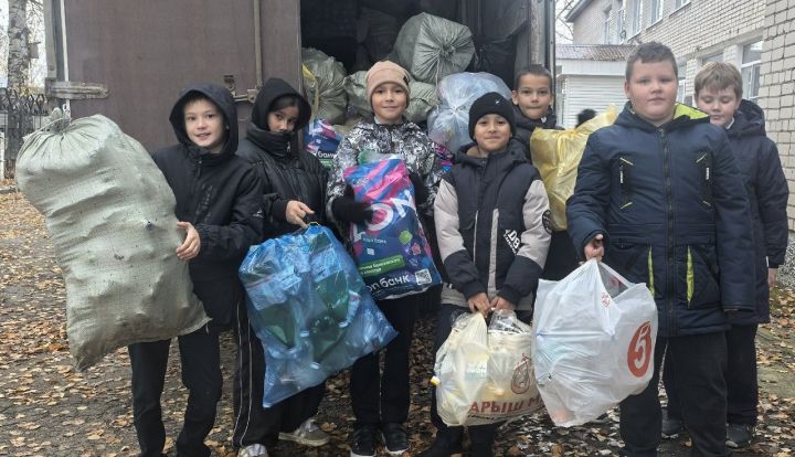 Учащиеся Лаишевского района собрали более 300 кг макулатуры и пластика