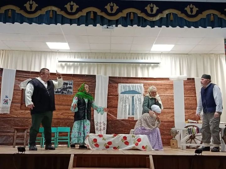 Эмоциональный спектакль «Яра» в Именьково вызвал и смех, и слезы