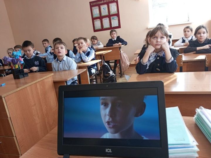 Патриотическое воспитание школьникам Лаишева прививают на конкретных примерах