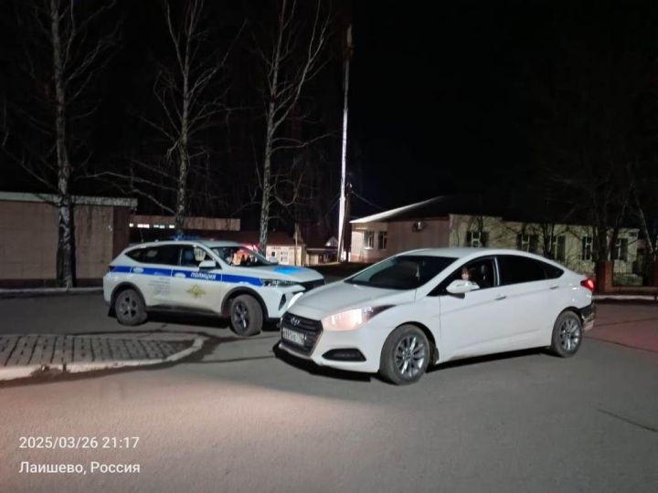 Выезд иномарки на улицы Лаишева закончился печально