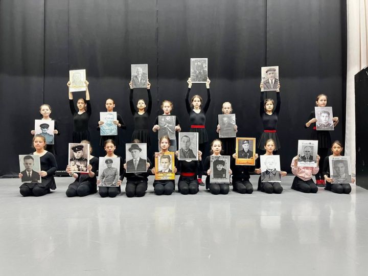 Учащиеся Лаишевского района провели акцию «Бессмертный полк»