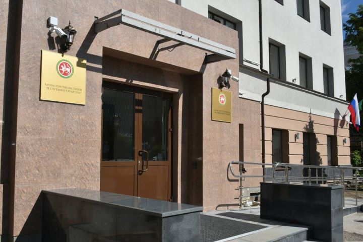 Татарстаннан МХОда катнашучы 200дән артыграк хәрбигә бушлай юридик ярдәм күрсәтелгән