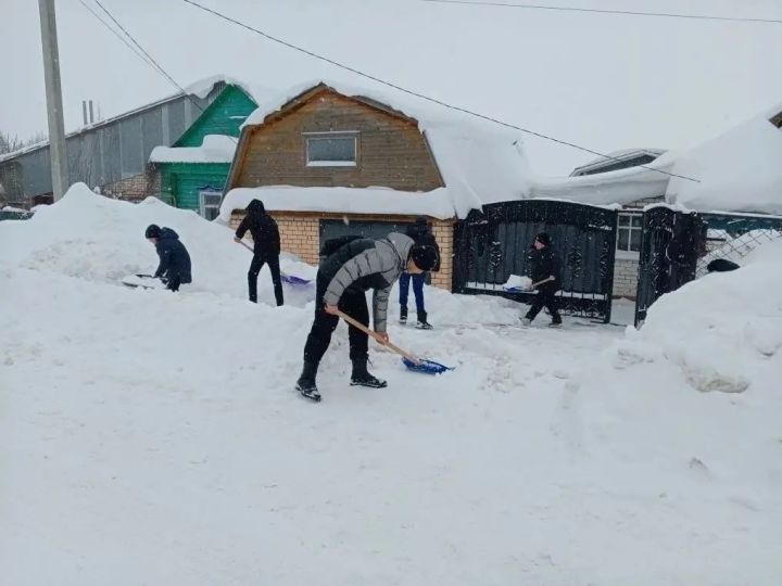 Лаишевские юнармейцы показали пример бескорыстия и доброты