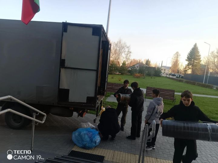 Волонтеры помогают всем миром бойцам СВО