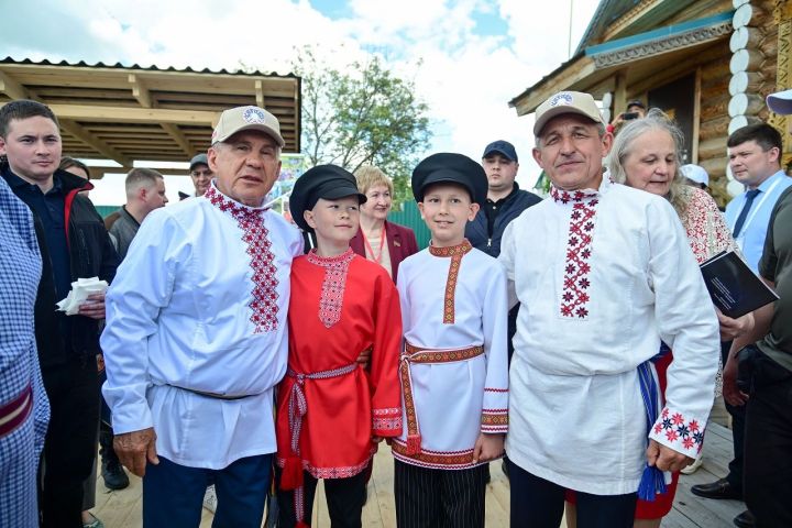 Обращение Раиса Республики Татарстан Р.Н. Минниханова по случаю проведения русского народного праздника Каравон