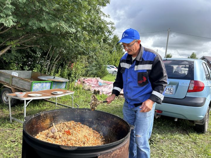 «Держись в Державино!»: первый день бэкъярда в нашем районе