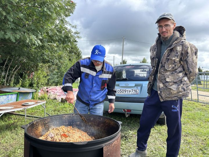 «Держись в Державино!»: первый день бэкъярда в нашем районе