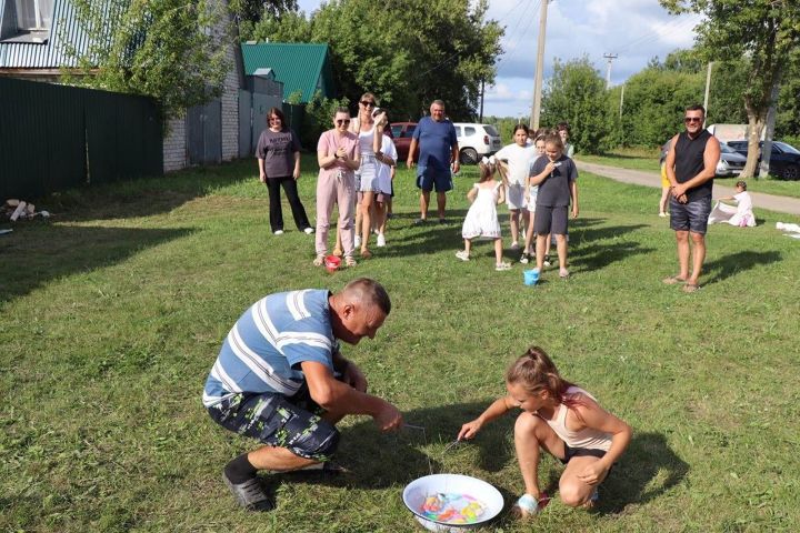 Тетеево авылы халкы престол бәйрәмен гөрләтте