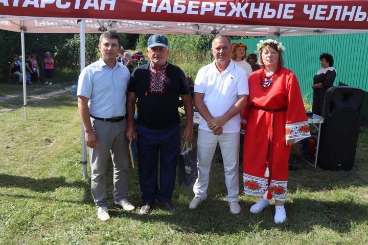 Тетеево авылы халкы престол бәйрәмен гөрләтте