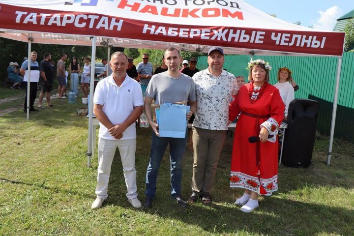 Тетеево авылы халкы престол бәйрәмен гөрләтте