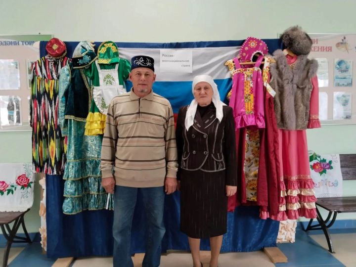 Рубин, сапфир һәм алтын туйларын билгеләп үтүче парлар сайлауда тавыш бирә
