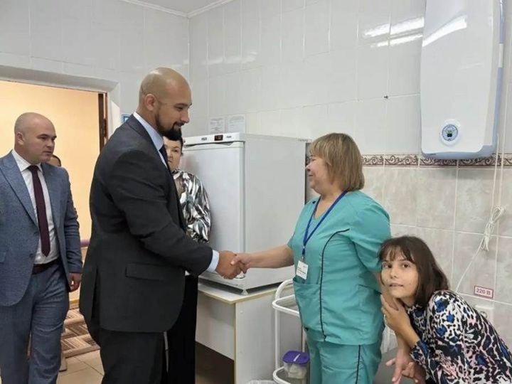 Россия Герое Расим Баксиков Лаеш терәлтү үзәге эшчәнлеге белән танышты