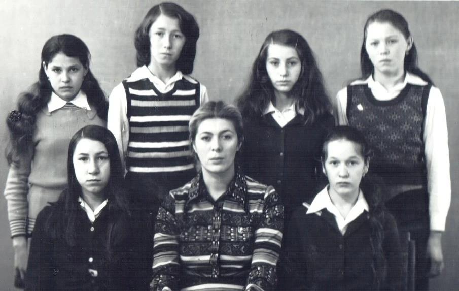 Рецепт счастья Каусарии Гаяновой: как в 72 года быть любящей женой, активисткой и сохранять любовь к жизни