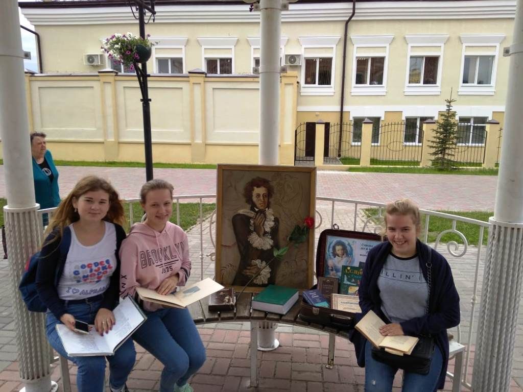 Ежегодно 6 июня в России отмечается Пушкинский день
