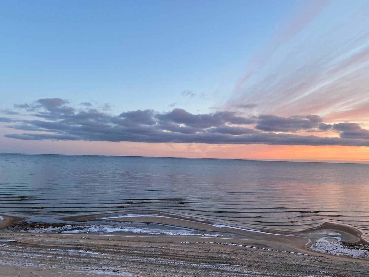 Пляж камское море казань. Лаишево Татарстан Камское море. Лаишевский пляж Камское море. Камское море Казань Лаишево. Лаишево Кама пляж.