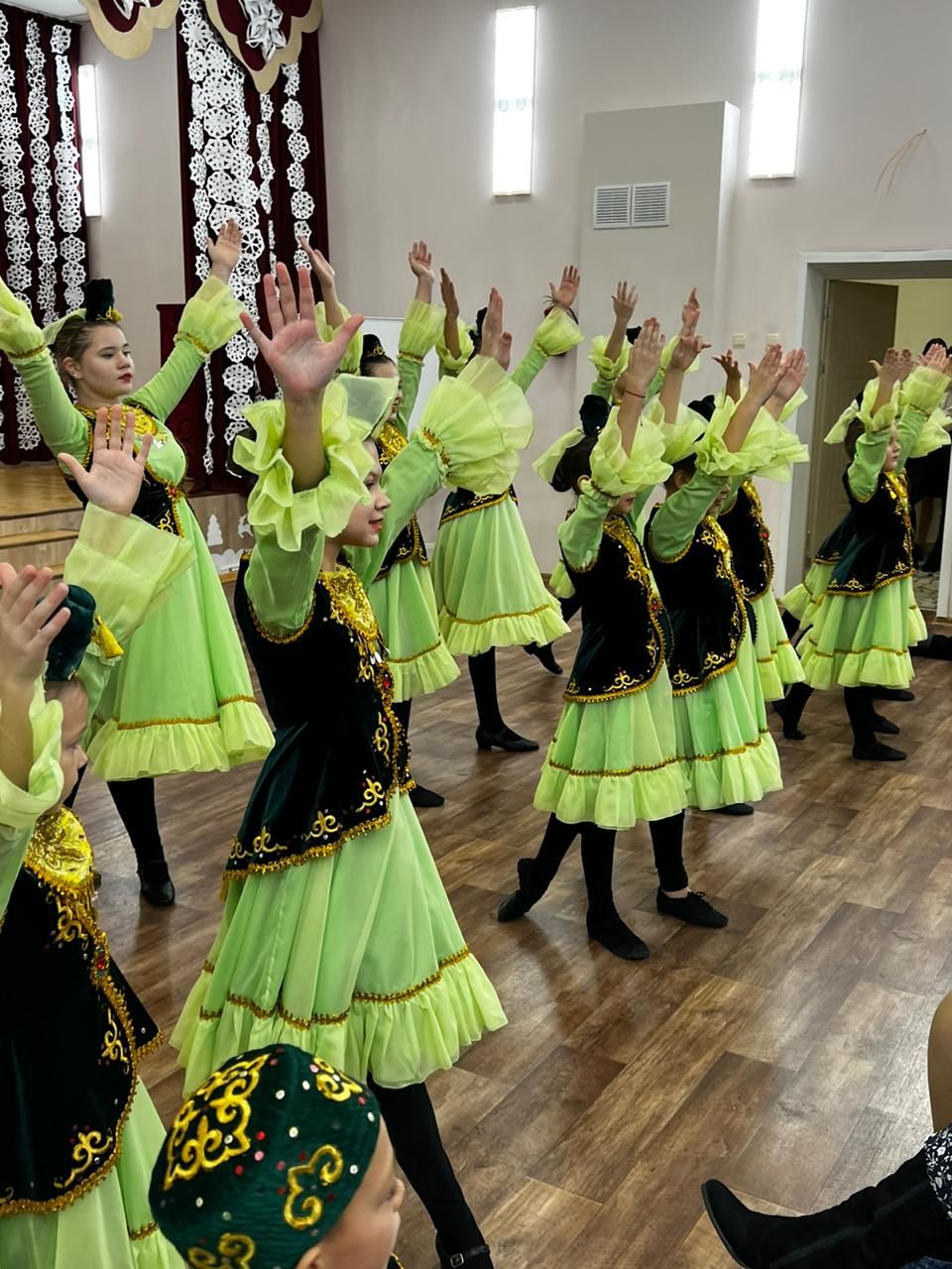Сокуровская средняя школа выиграла и реализовала грант в рамках Года родных языков и народного единства