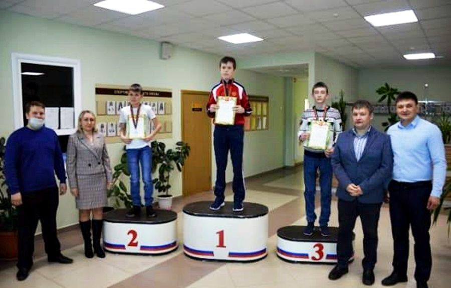 В Лаишевском районе в Первом шахматном турнире учащихся играли более 80 человек