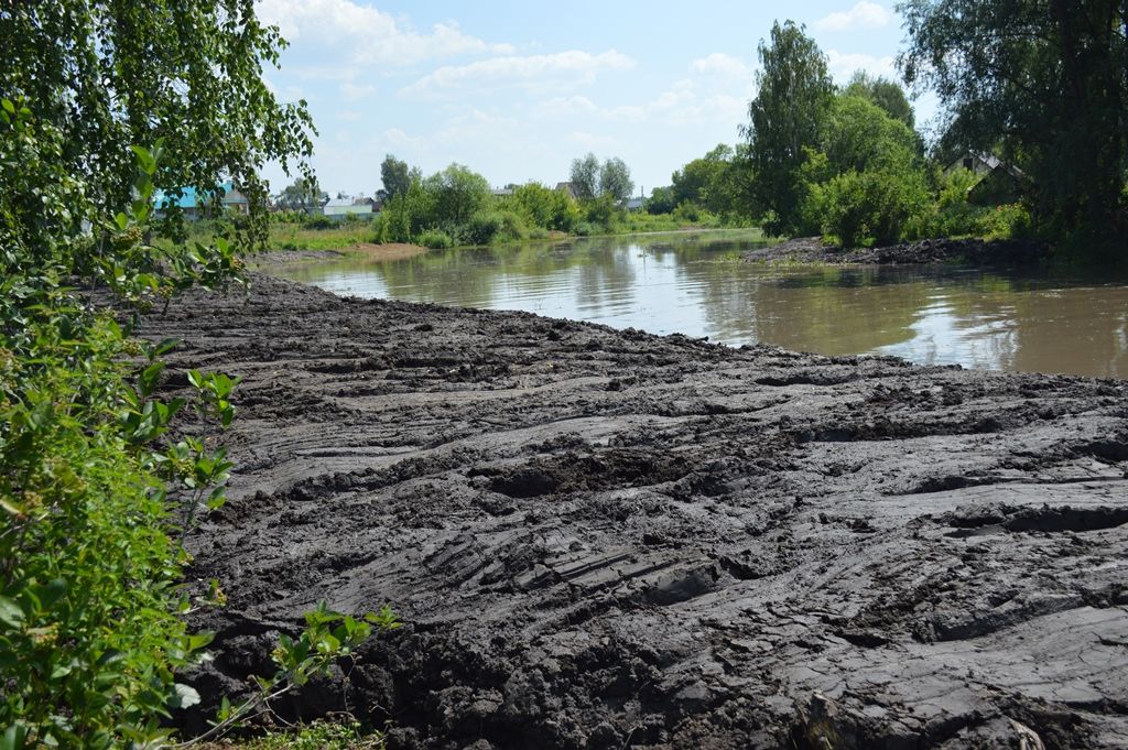 ​​​​​​​Начата очистка водоемов в Державино и Никольском Лаишевского района