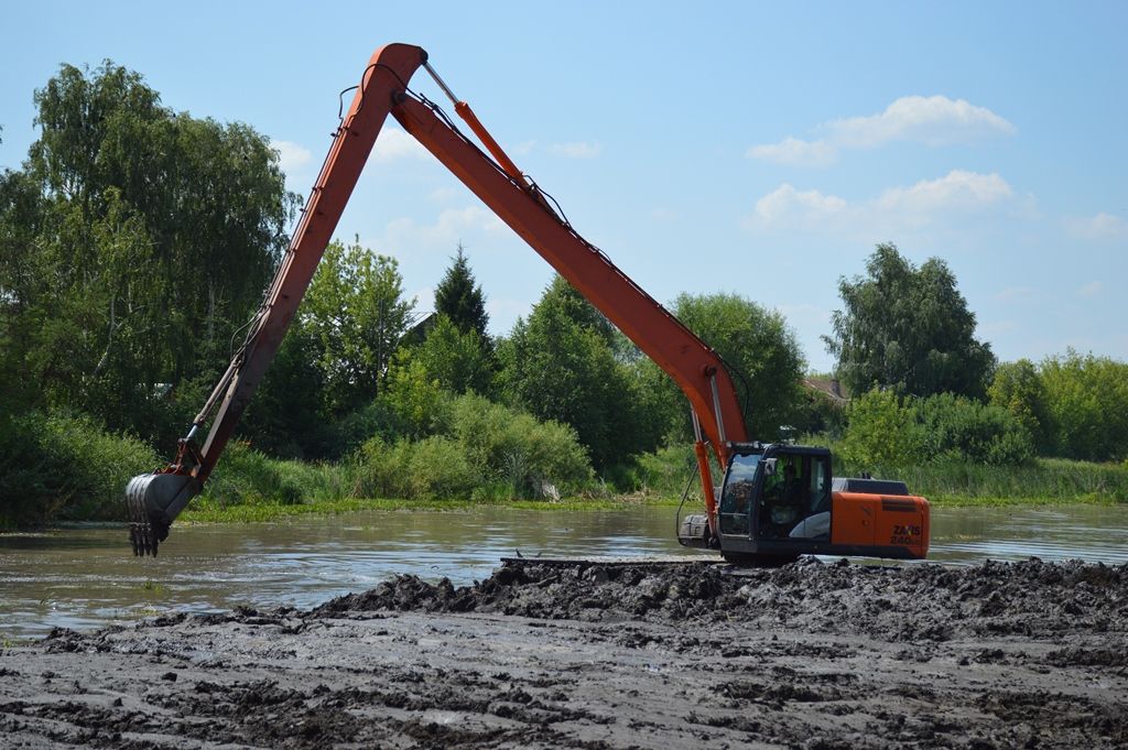 ​​​​​​​Начата очистка водоемов в Державино и Никольском Лаишевского района