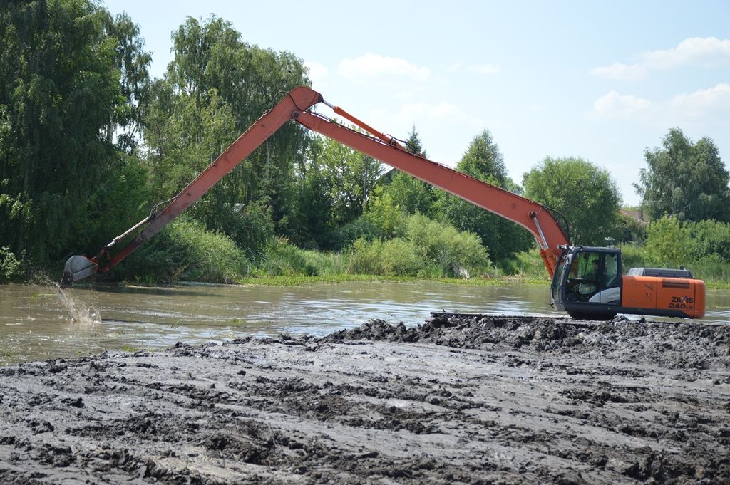 ​​​​​​​Начата очистка водоемов в Державино и Никольском Лаишевского района