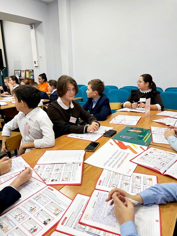 В Лаишевской школе шестиклассники прошли курс по повышению экономической и финансовой грамотности