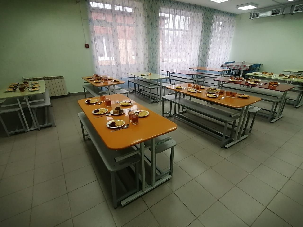 Родители села Рождествено проверили питание в школьной столовой