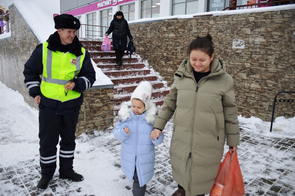 Жителей Лаишева поздравили с наступающим Новым годом