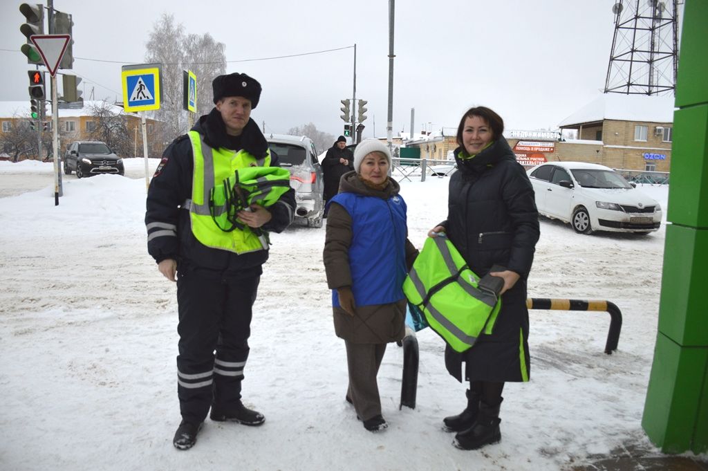 Жителей Лаишева поздравили с наступающим Новым годом