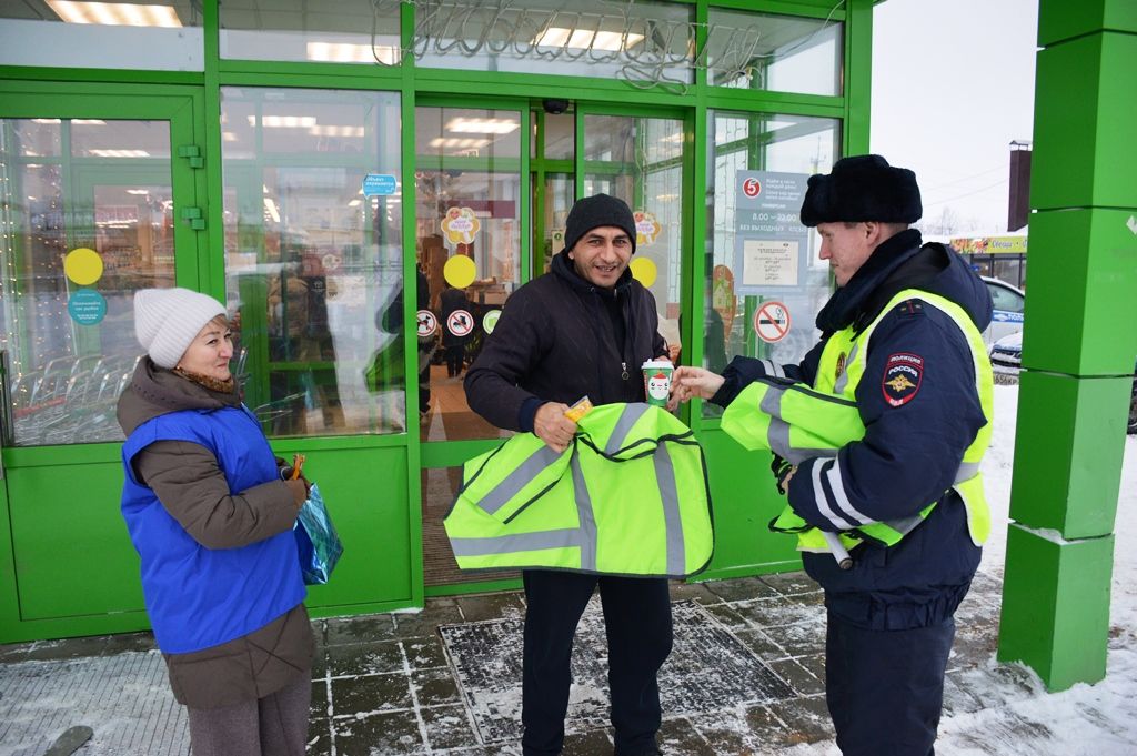 Жителей Лаишева поздравили с наступающим Новым годом