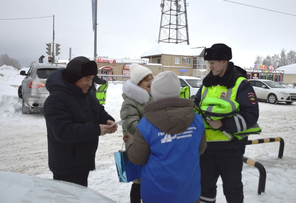 Жителей Лаишева поздравили с наступающим Новым годом