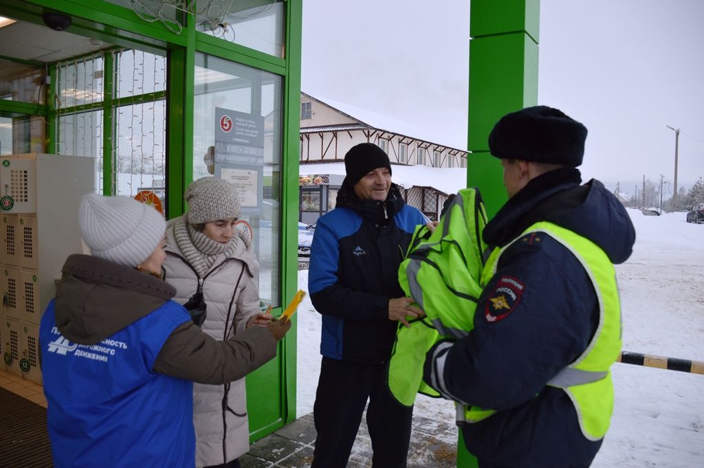 Жителей Лаишева поздравили с наступающим Новым годом