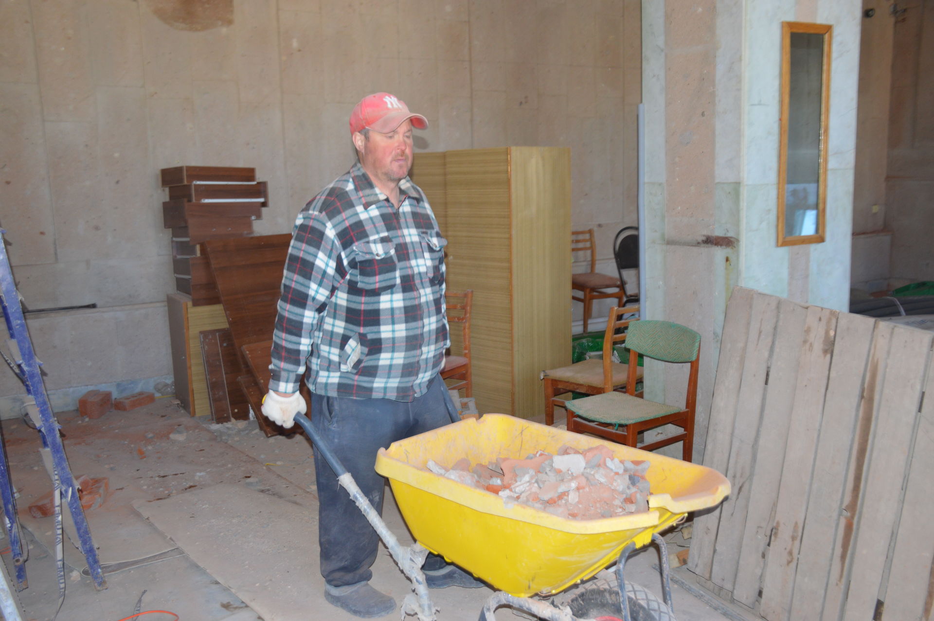 В деревне Орел отремонтируют дом культуры