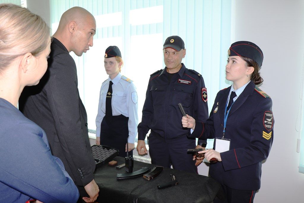 Расим Баксиков посетил Лаишевский технико-экономический техникум