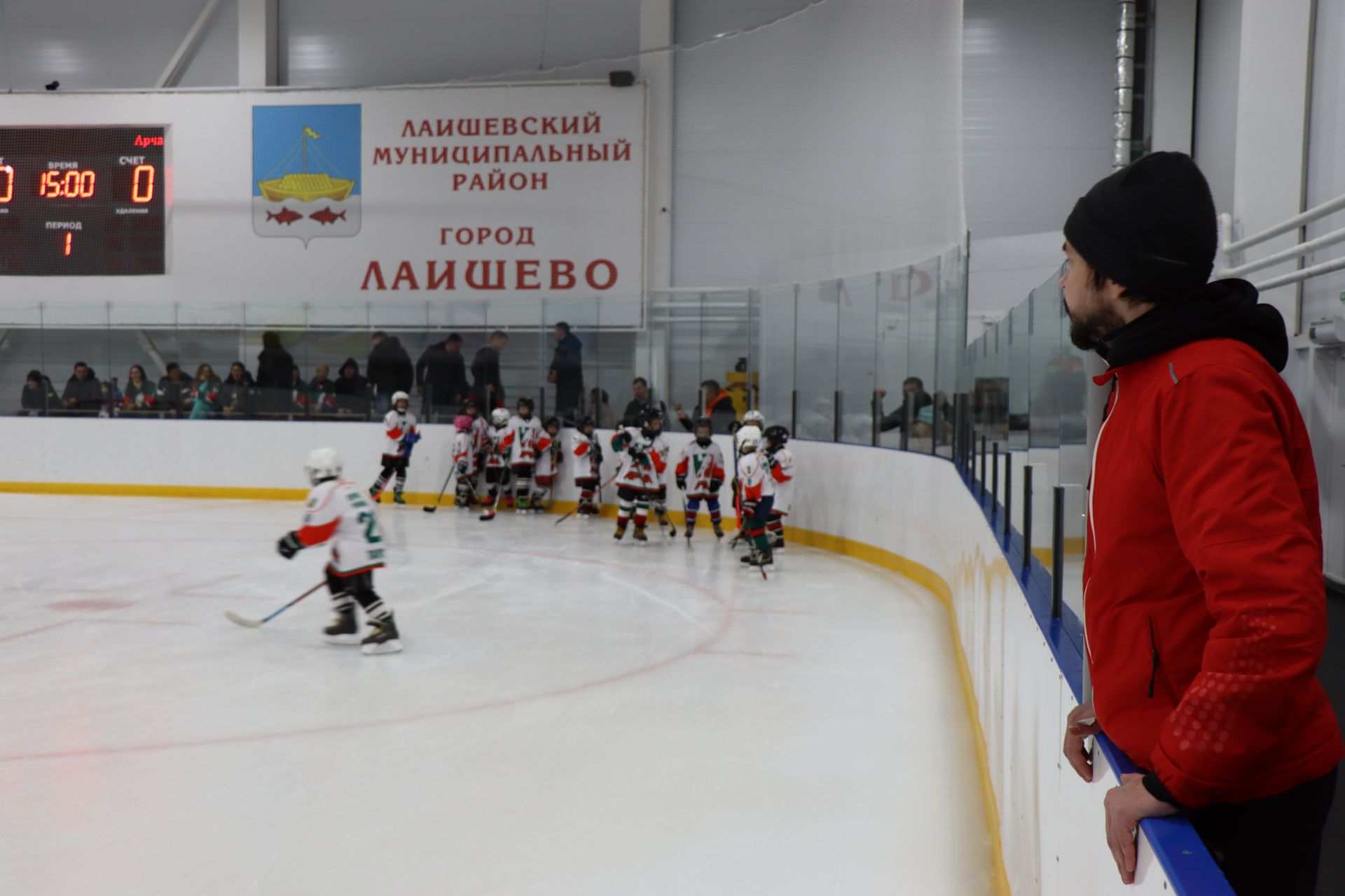 В Лаишево стартовал турнир по хоккею «Ястреб Cup»