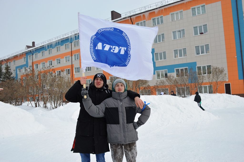 Веселую Масленицу отметили в Лаишевском техникуме