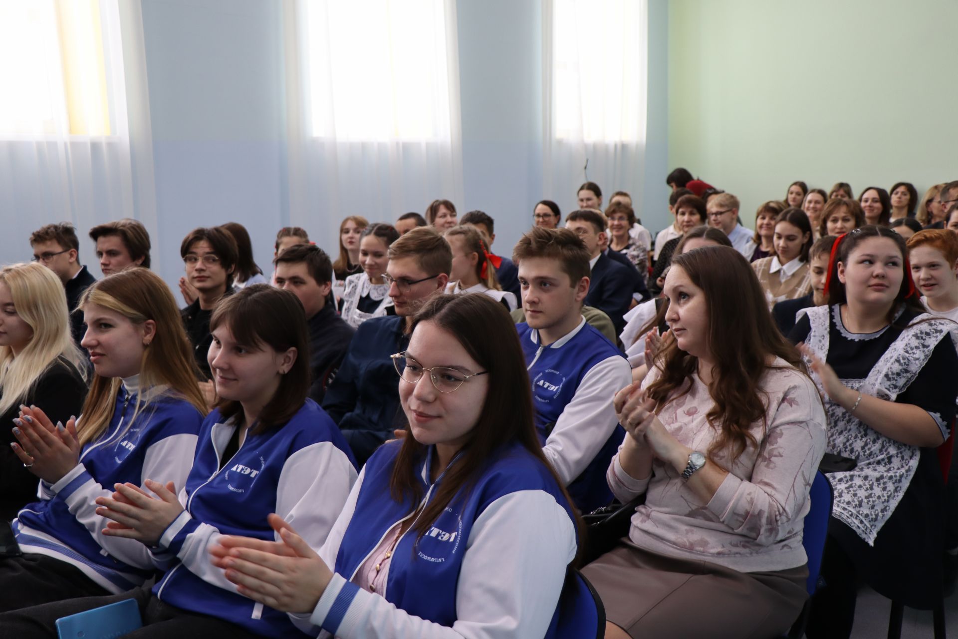 Татарстан мәктәп укучылары “Марафон Первых”та җиңсәләр, җәйге лагерьга бара алачак