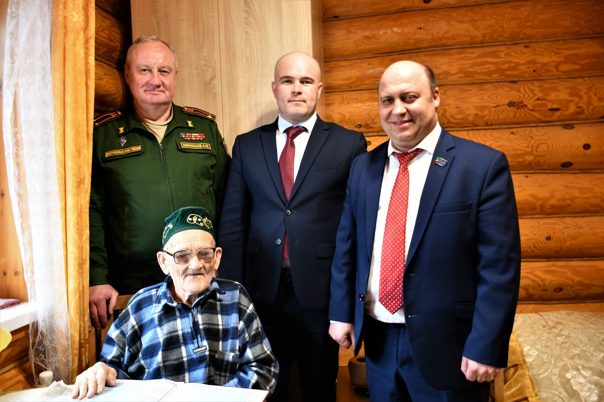 Сегодня исполнился 101 год участнику Великой Отечественной войны из Лаишевского района