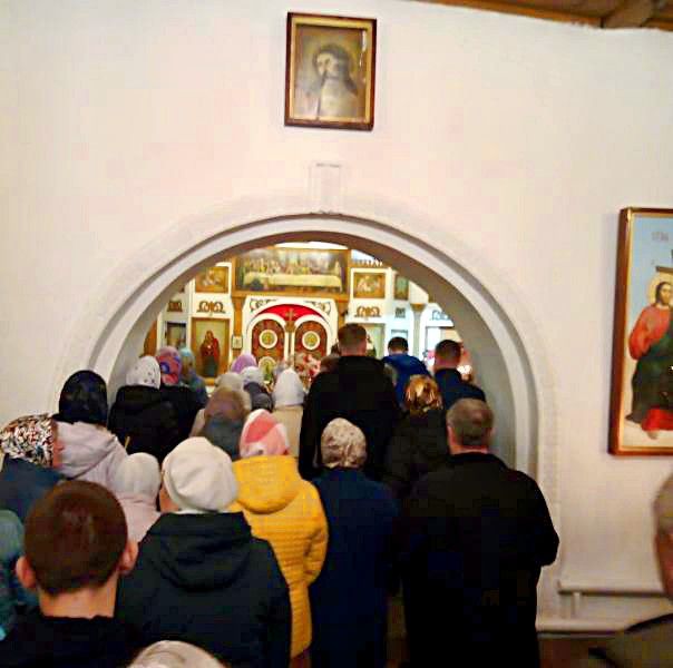 Православные Песчаных Ковалей встретили Светлое Христово Воскресенье
