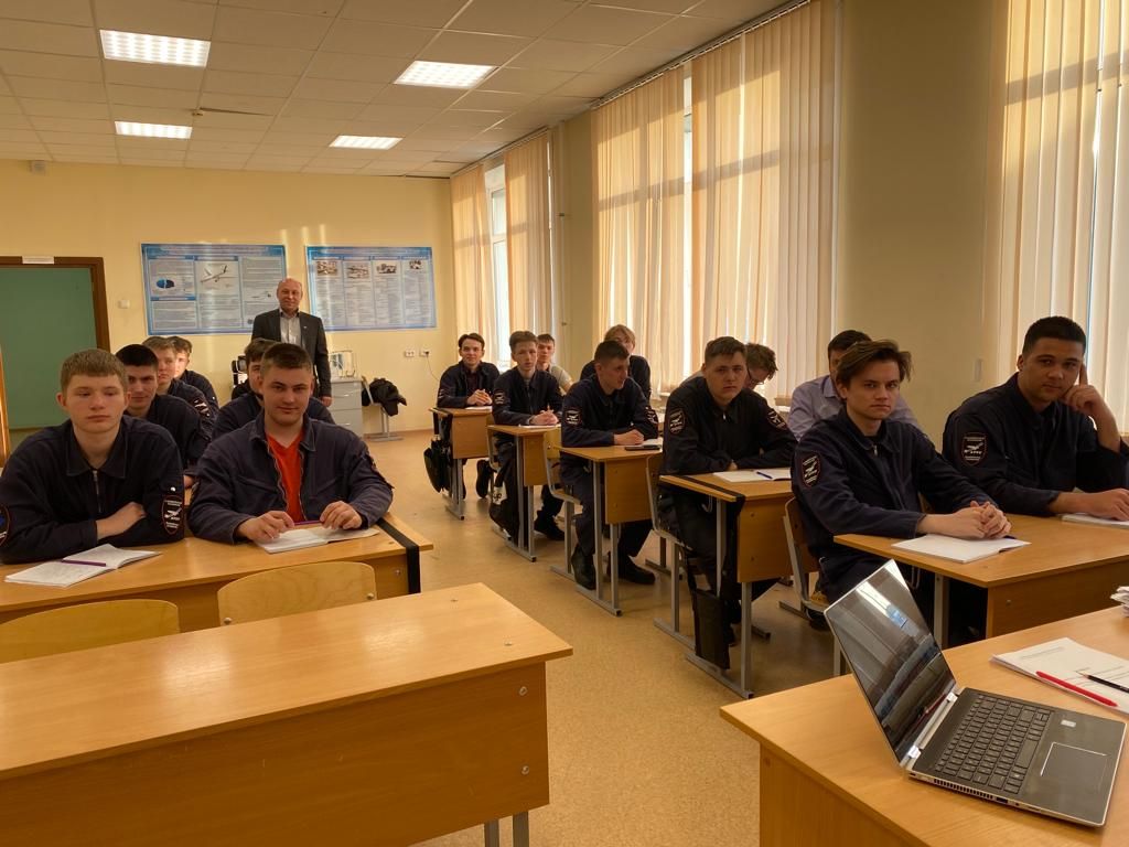 В Лаишевском техникуме 20 студентов получат бесплатно дополнительное образование в рамках Федеральной программы