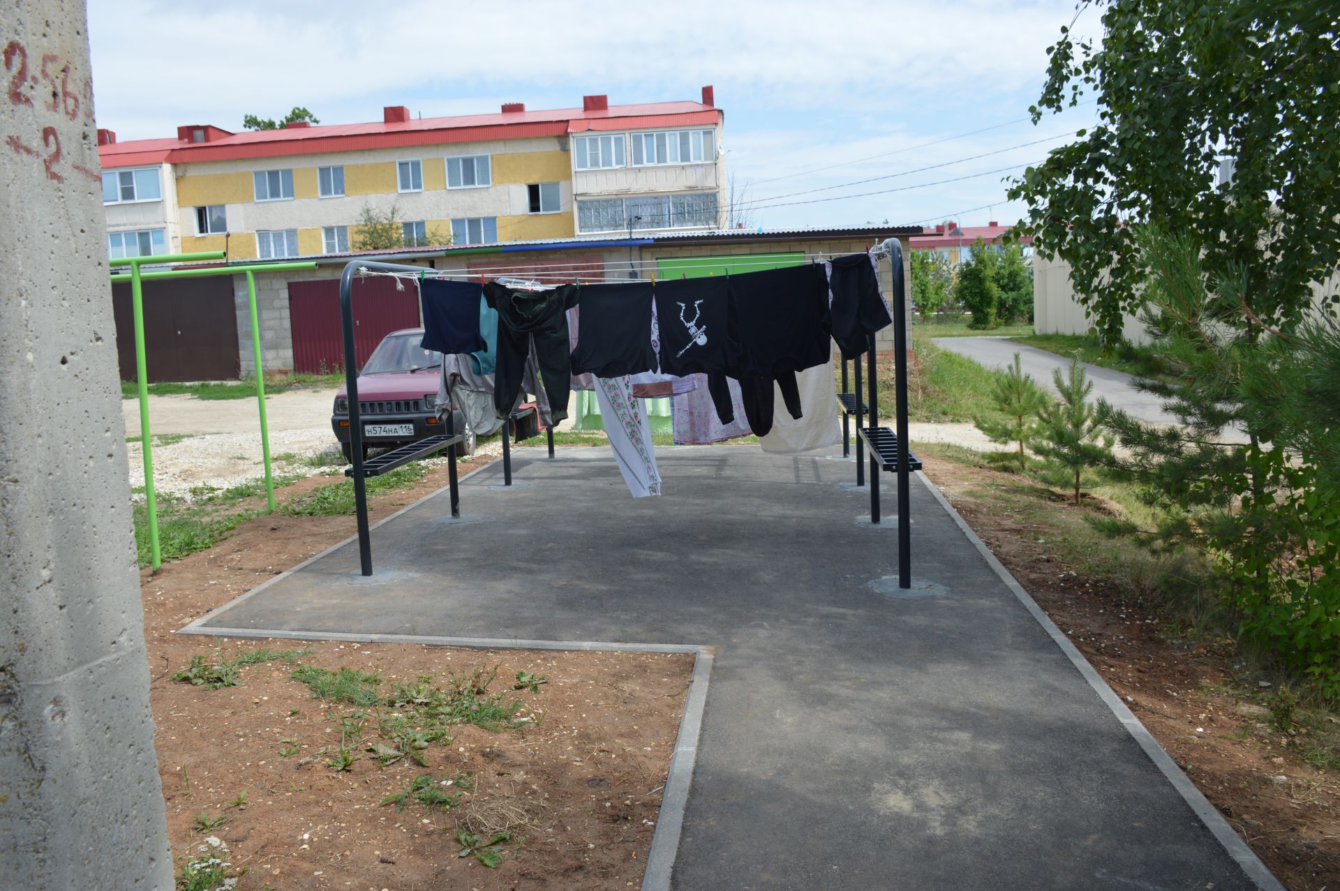Республиканская программа «Наш двор»: как обустроили придомовые территории в Лаишево