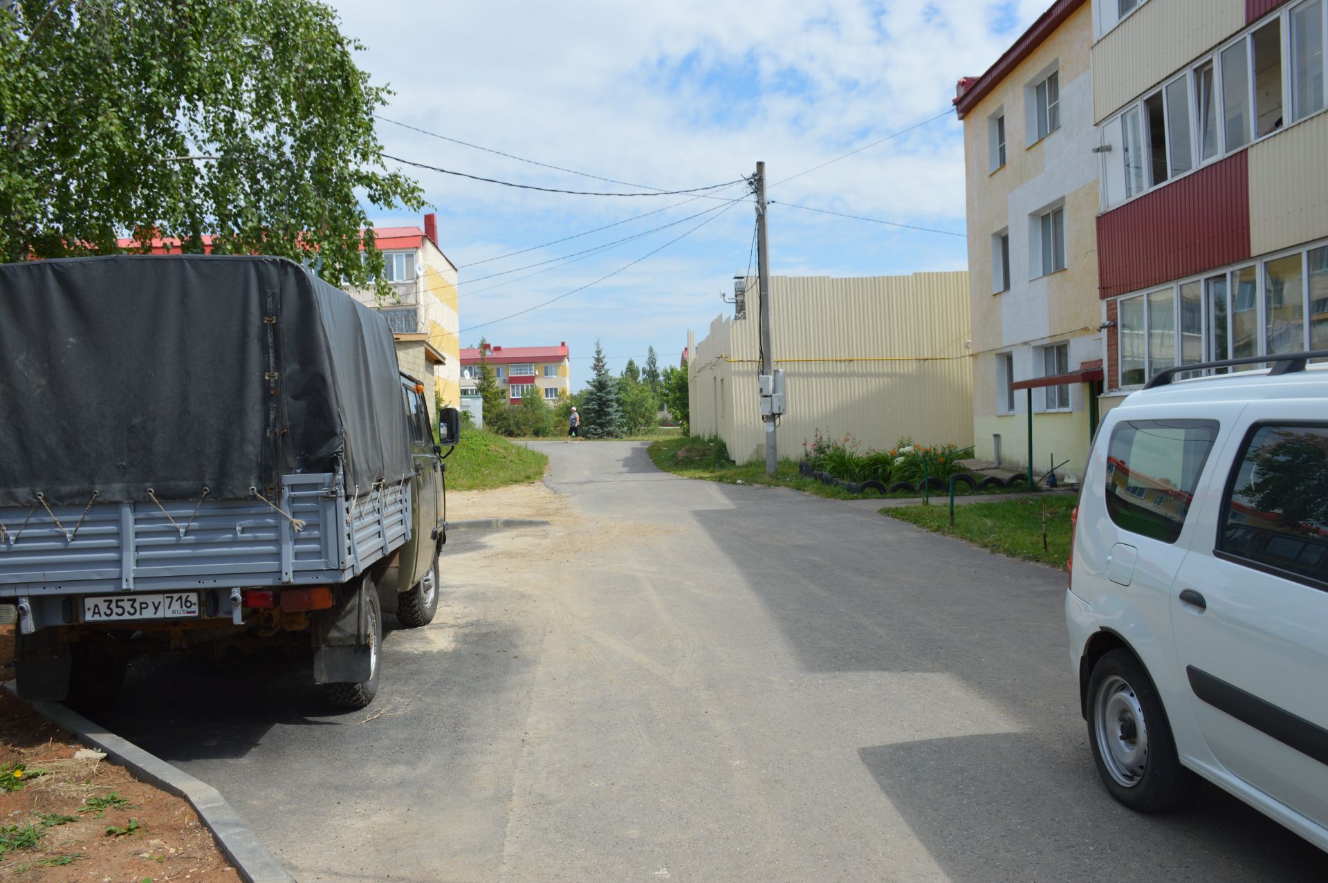 Республиканская программа «Наш двор»: как обустроили придомовые территории в Лаишево